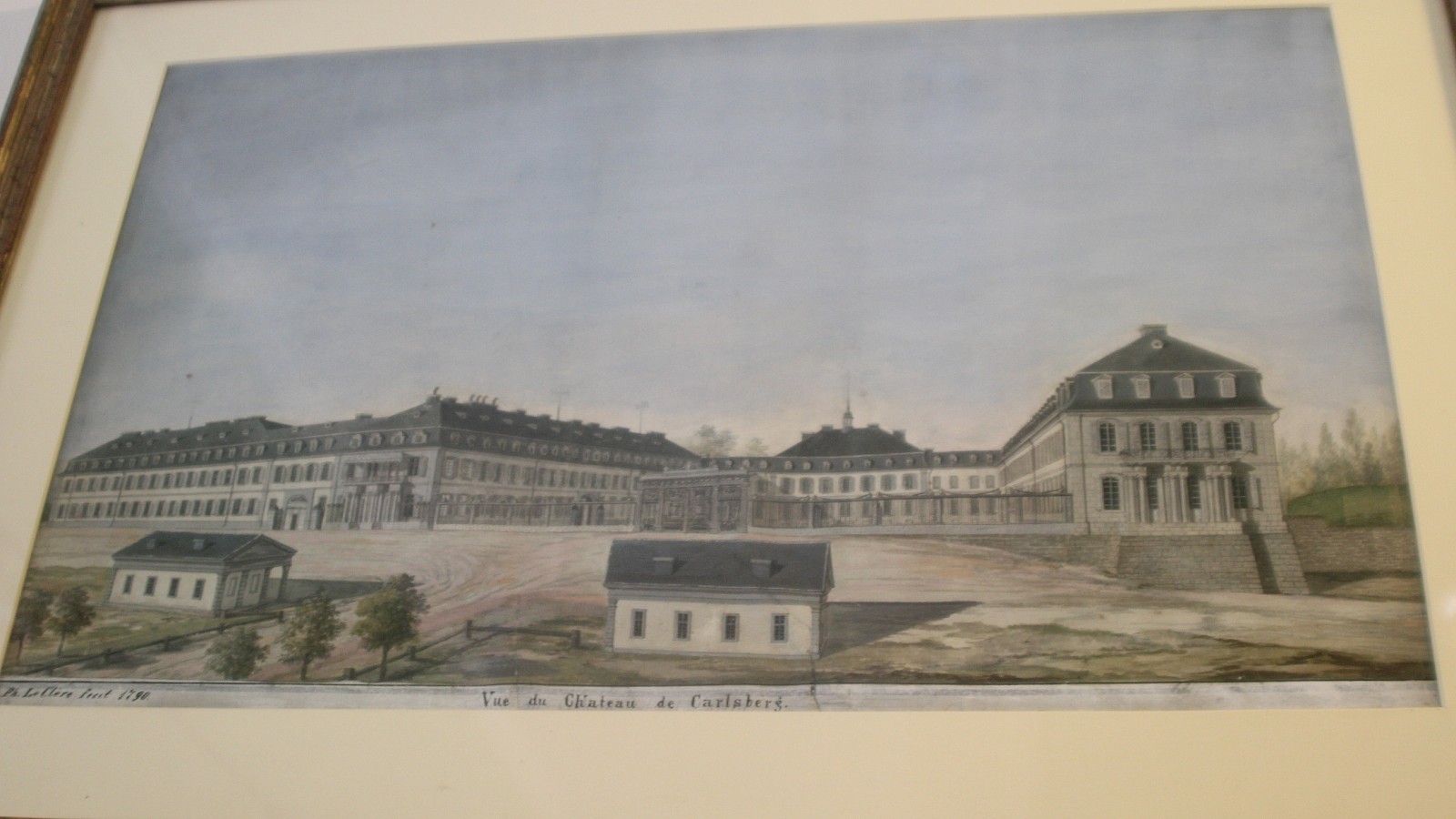 Schloss Karlsberg, es stand dereinst ein Schloss mit einem weitläufigen Schlosspark in Homburg. Beeindruckend die vielen Reste von Schloss Karlsberg und sagenhaft amüsant sind auch Henriettas Geschichten!